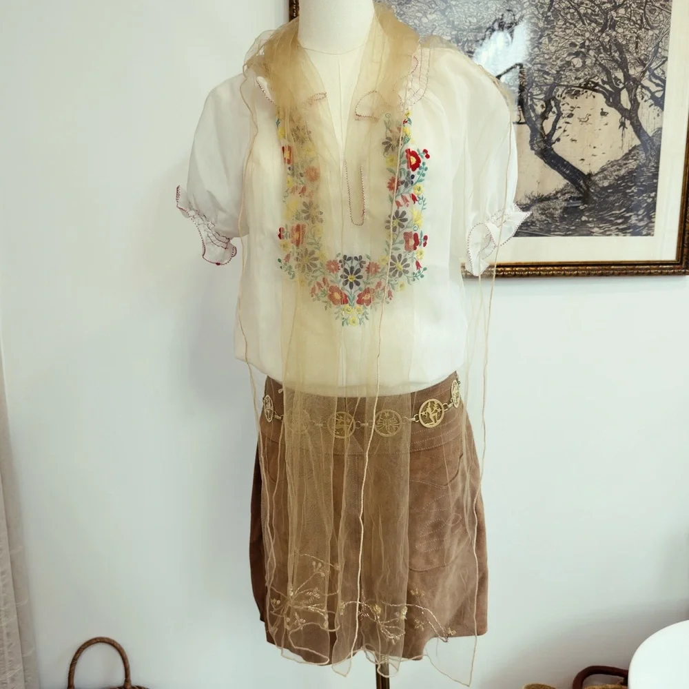 ✨ VINTAGE 90s beaded tulle scarf